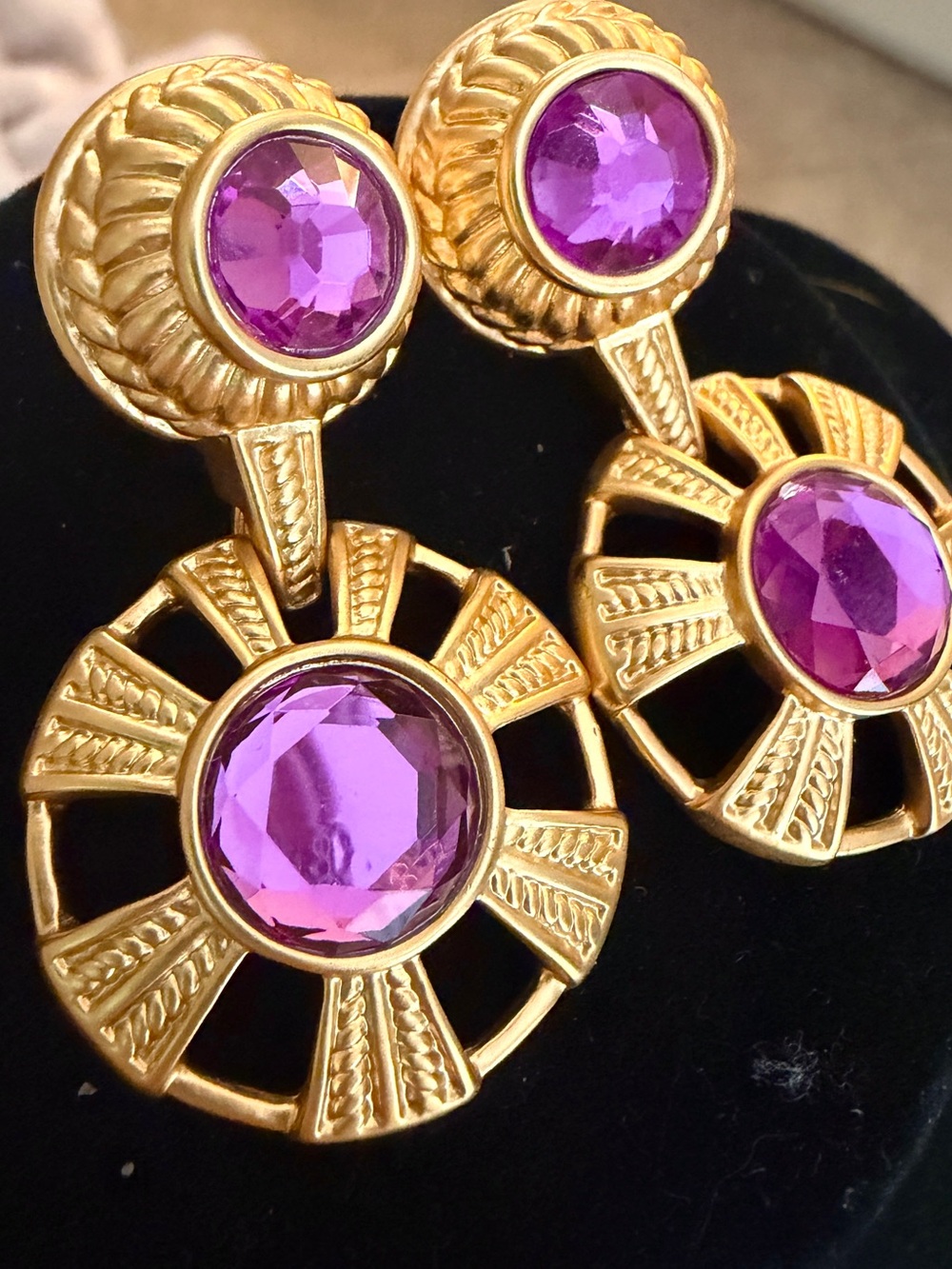 Vintage Robert Rose Museum Gold Purple Crystal Roman Dangle Disc Earrings - Post - Picture 4 of 11